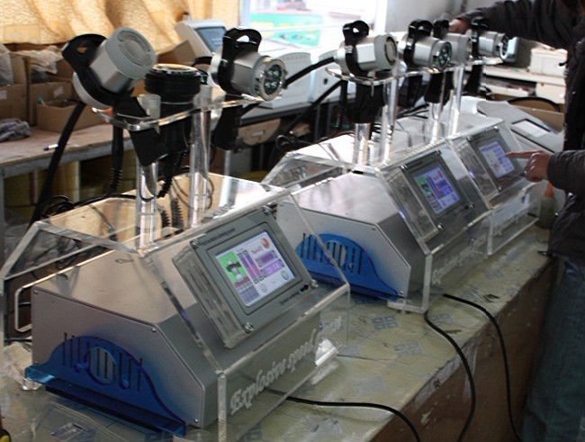 2013 เครื่อง cavitation / โพรงอากาศ / ล้ำ cavitation RF Slimming AYJ-A823B (CE)